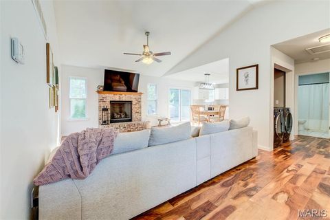 Tiny photo for 1548 St. Charles Dr DR, Hillsboro, MO 63050 (MLS # 26029594)