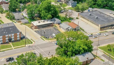 2423 S Big Bend Boulevard St Louis MO 63143