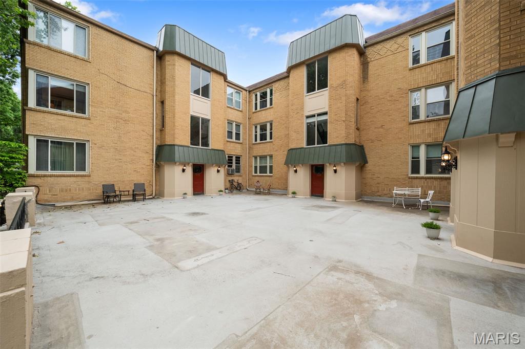 York Place Condo - Residential