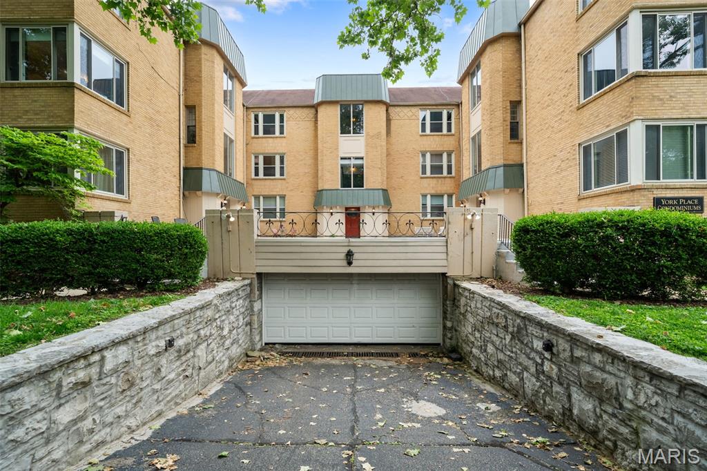 York Place Condo - Residential