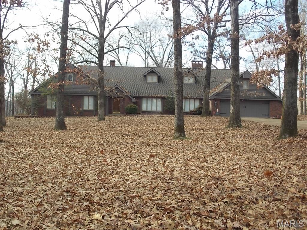 Photo of 1301 Lurlyn Drive, Poplar Bluff, MO 63901 (MLS # 25079560)