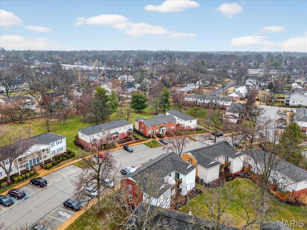 Brentwood Forest Condo Ph Five - Residential