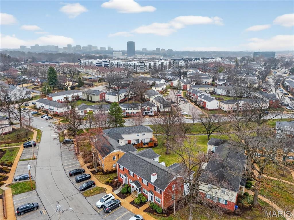 Brentwood Forest Condo Ph Five - Residential