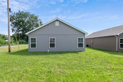 Tiny photo for 101 Meadowview Court, Elsberry, MO 63343 (MLS # 25053922)