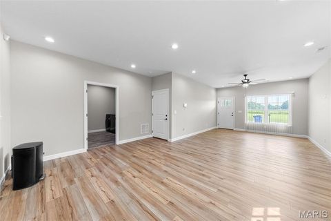 Tiny photo for 101 Meadowview Court, Elsberry, MO 63343 (MLS # 25053922)