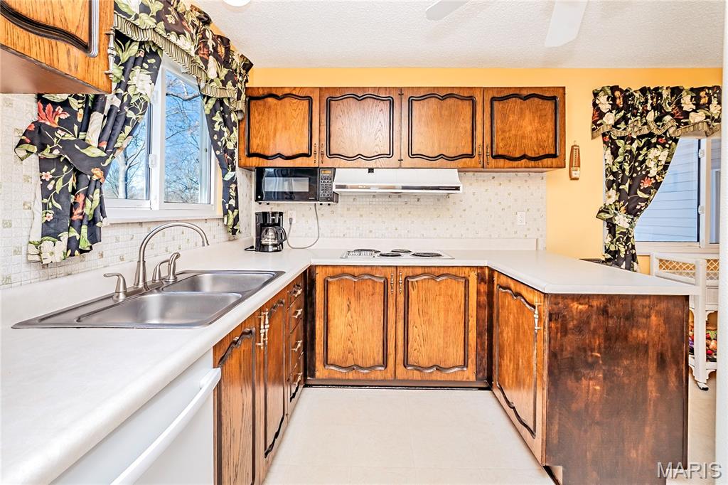 Casa Royale 2 - Residential