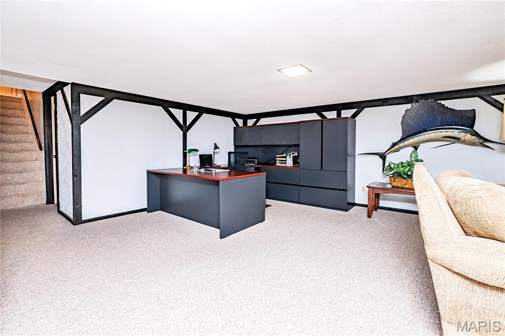 Casa Royale 2 - Residential