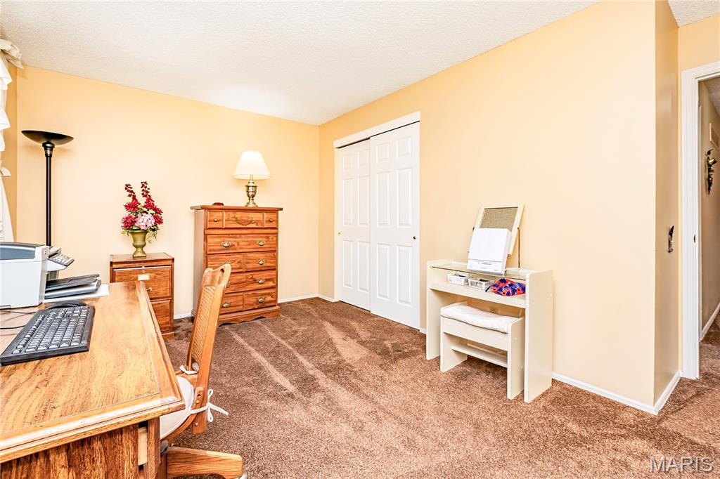 Casa Royale 2 - Residential