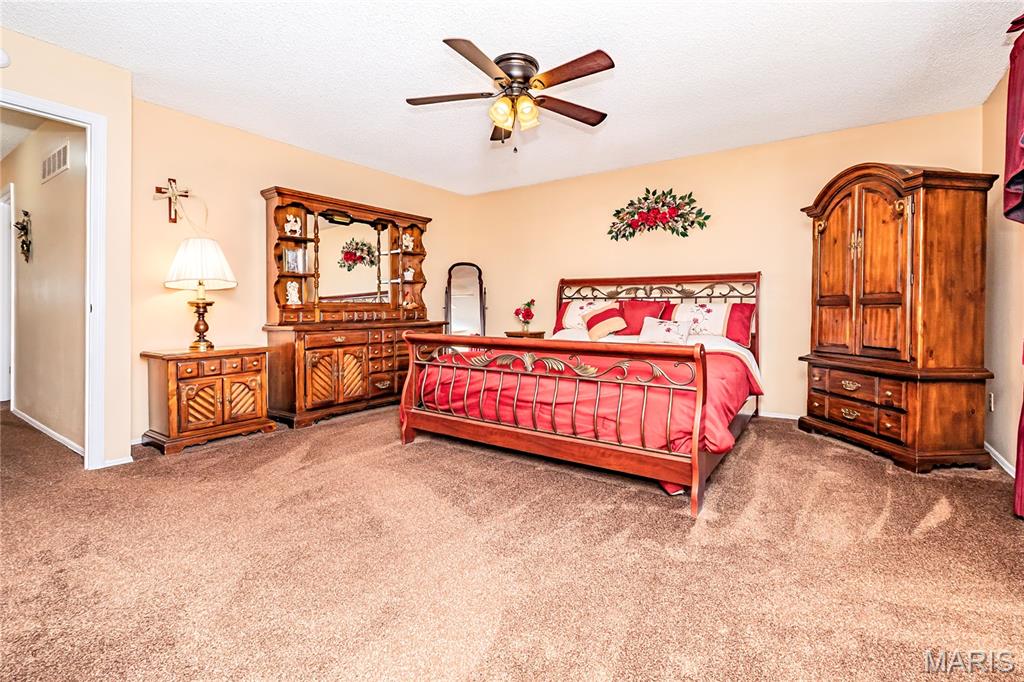 Casa Royale 2 - Residential