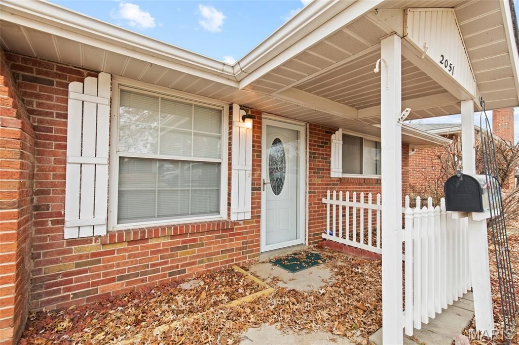 Photo of 2051 Goodale Avenue, St Louis, MO 63114 (MLS # 26024694)