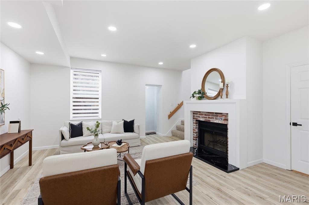 Lindells Add - Residential