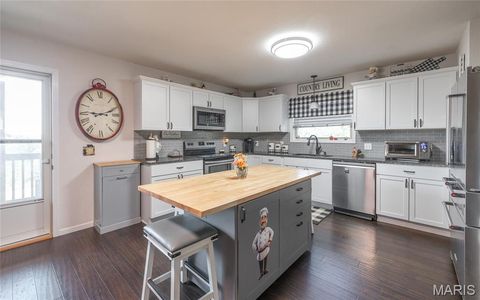 Tiny photo for 8096 Buffington Road, Summersville, MO 65571 (MLS # 26030314)