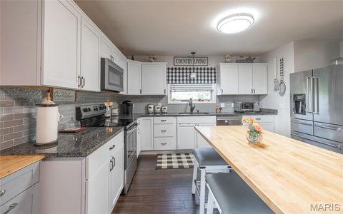 Tiny photo for 8096 Buffington Road, Summersville, MO 65571 (MLS # 26030314)
