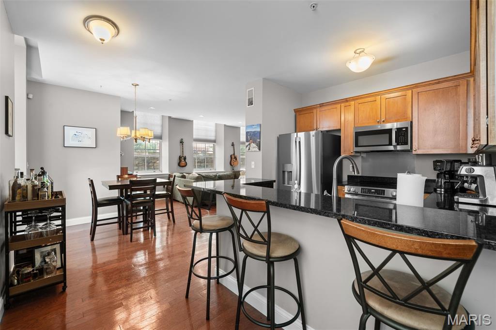 Georgian Condos - Residential