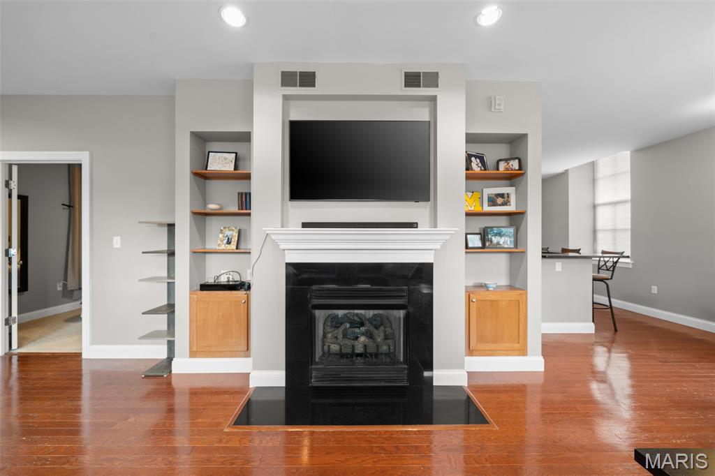 Georgian Condos - Residential