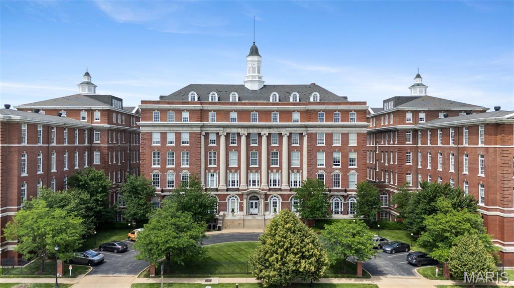 Georgian Condos - Residential