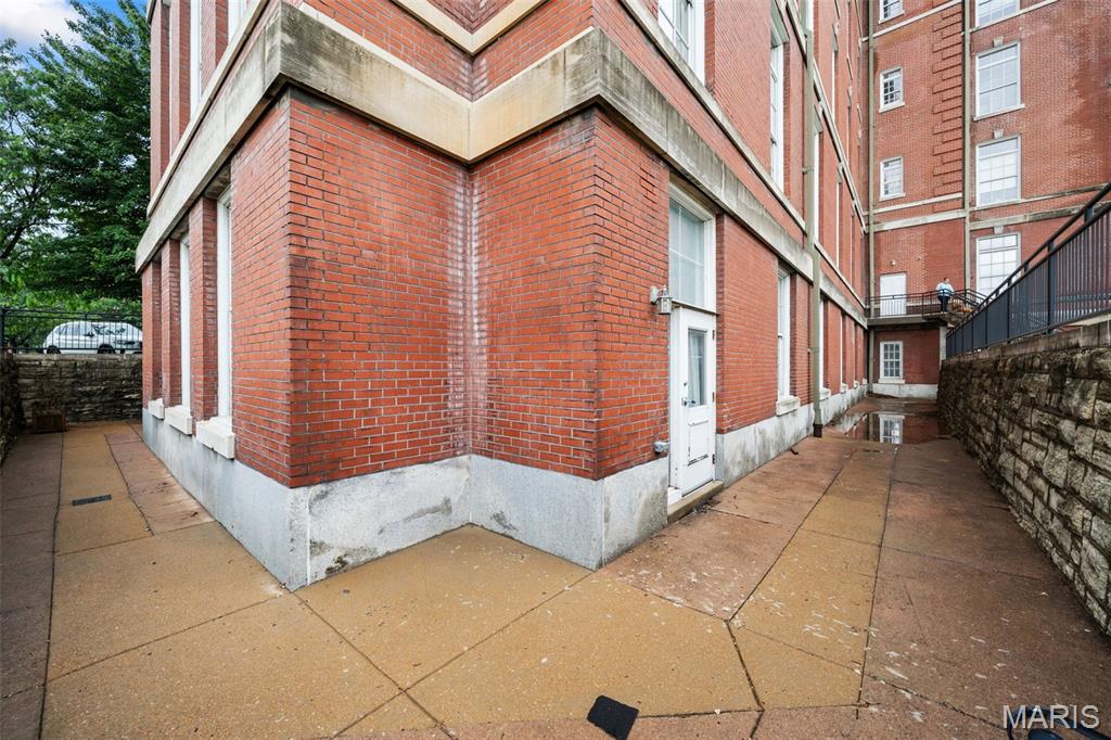 Georgian Condos - Residential