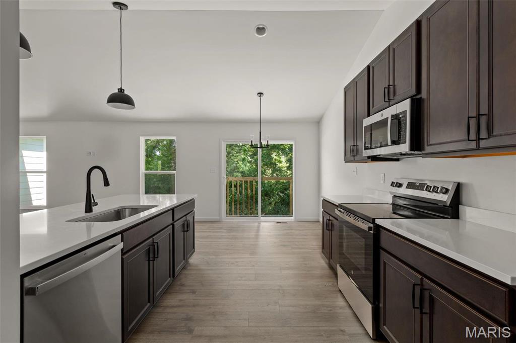 368 Winding Bluffs Court