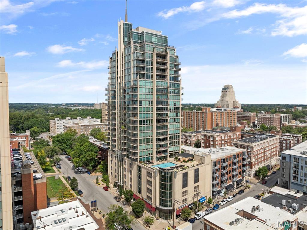 Park East Tower - Residential Lease