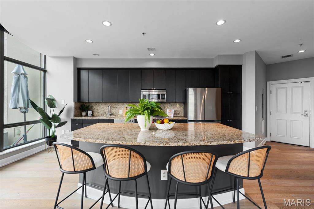 Park East Tower - Residential Lease