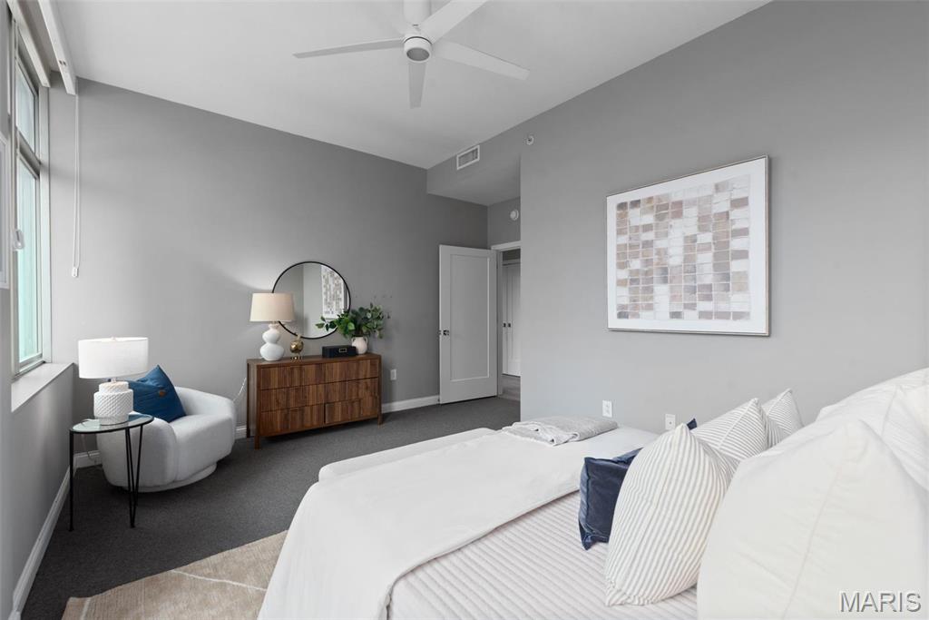 Park East Tower - Residential Lease