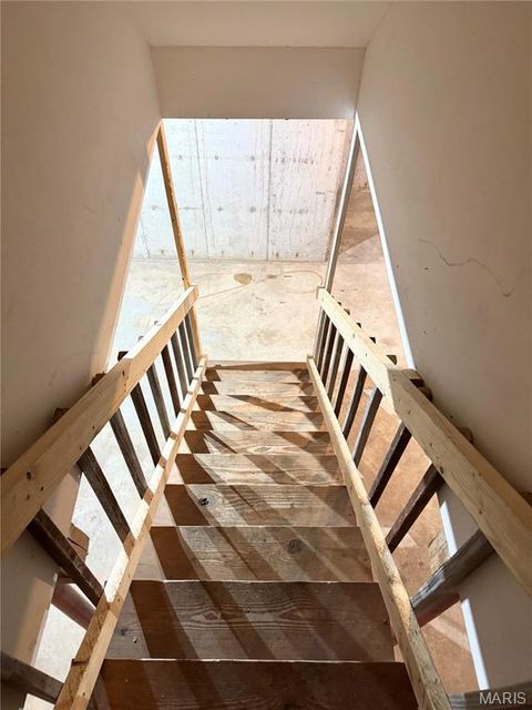 Tiny photo for 21505 Highway 61, Bowling Green, MO 63334 (MLS # 26001437)