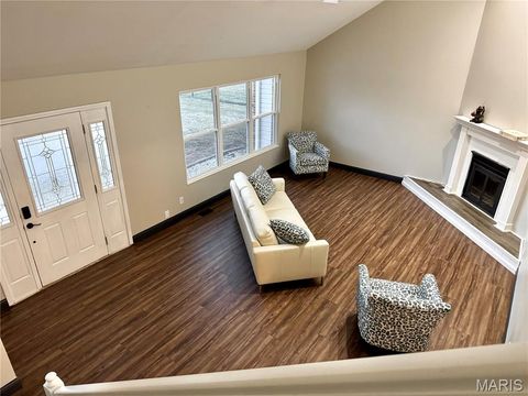 Tiny photo for 21505 Highway 61, Bowling Green, MO 63334 (MLS # 26001437)