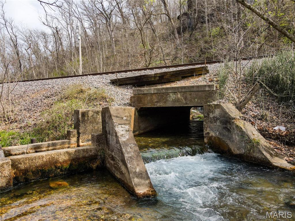 Mill Spring - Farm