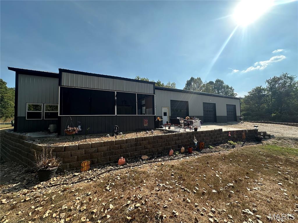 Unknown - Commercial Sale