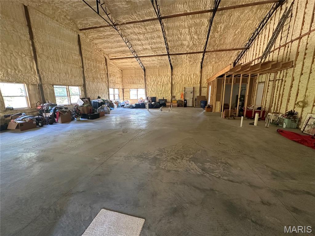 Unknown - Commercial Sale