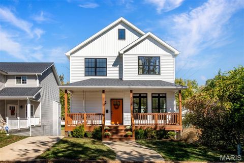 6819 Clyde Terrace St Louis MO 63139