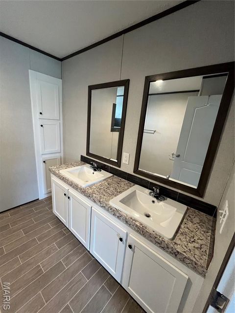 Tiny photo for 845 Highway EE, Winfield, MO 63389 (MLS # 26016581)