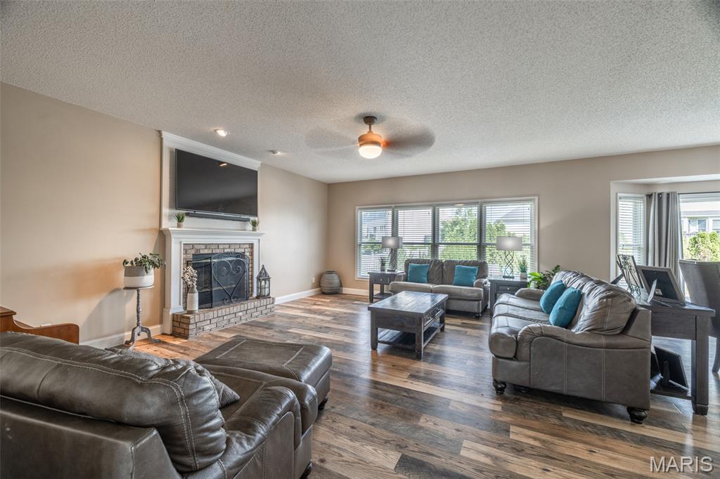 103 Perennial Court