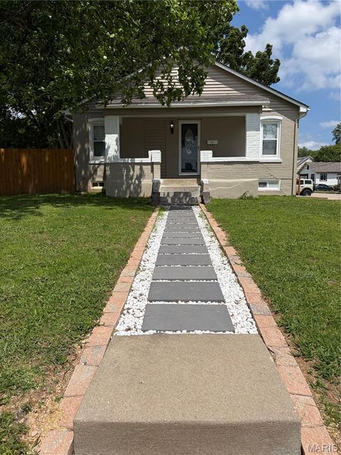 Photo of 206 N Church Street, Sullivan, MO 63080 (MLS # 26030998)