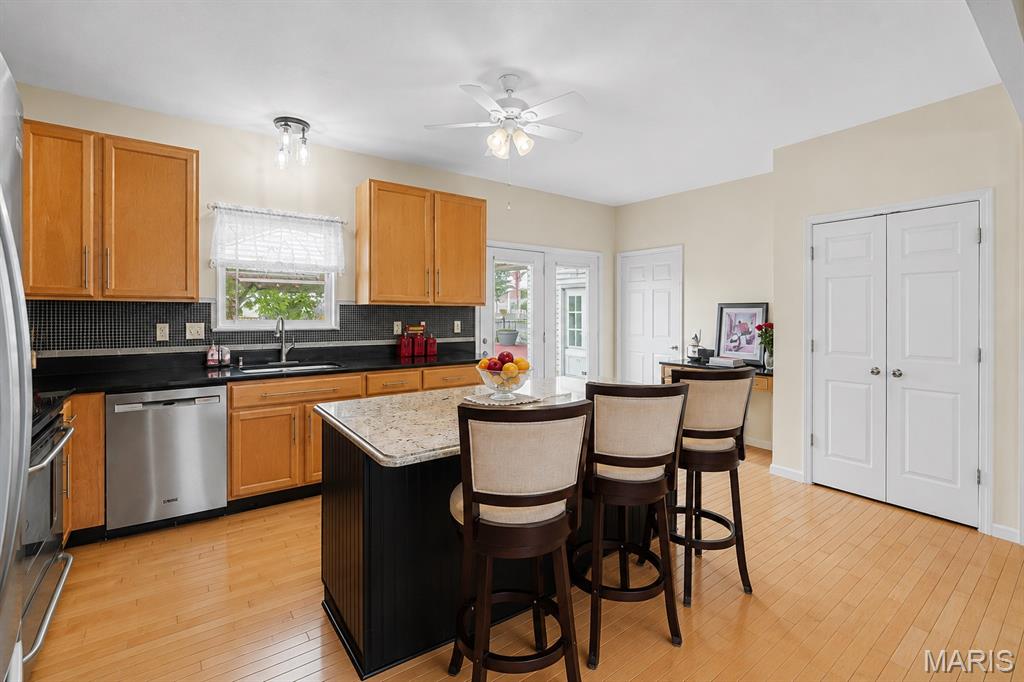 Stoney Mountain Village - Residential