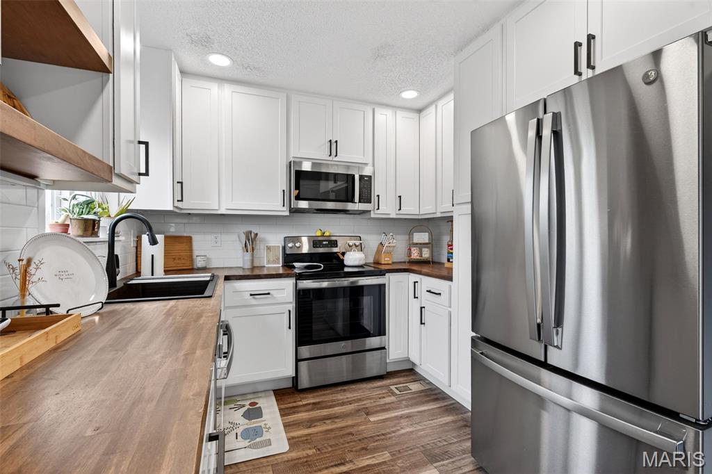 St Peters Condos Ph6 - Residential