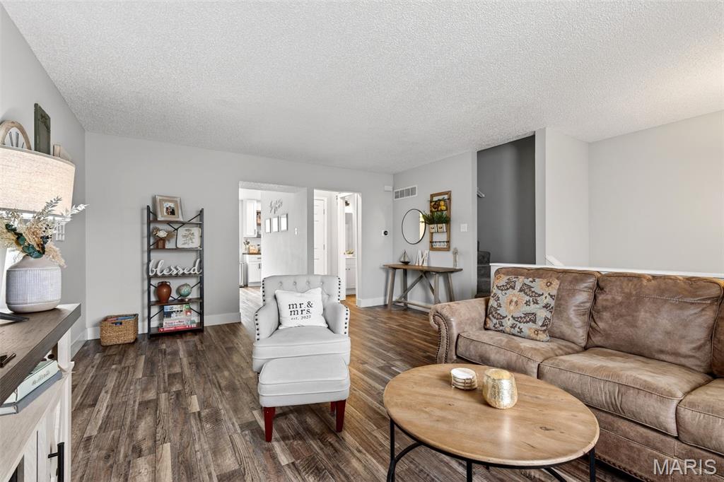 St Peters Condos Ph6 - Residential