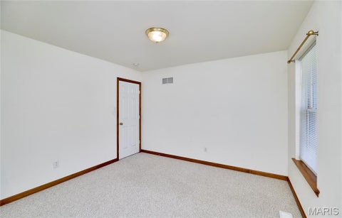 Tiny photo for 25 Spanish Oak Court, Troy, MO 63379 (MLS # 26048319)