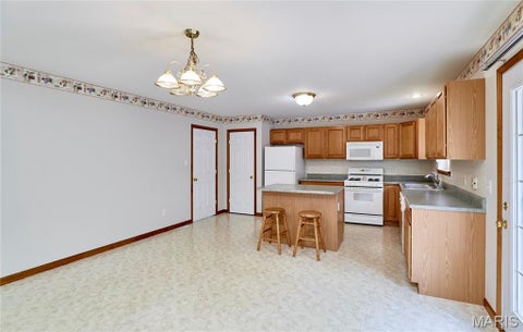 Tiny photo for 25 Spanish Oak Court, Troy, MO 63379 (MLS # 26048319)