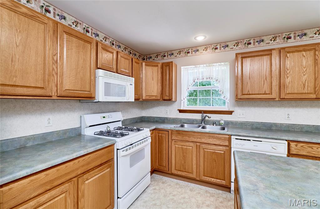 25 Spanish Oak Court
