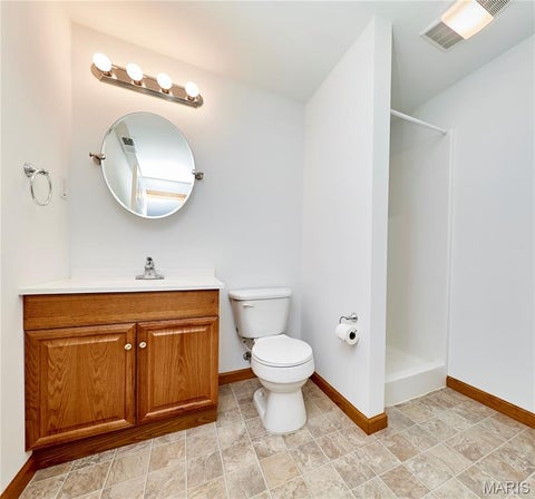 Tiny photo for 25 Spanish Oak Court, Troy, MO 63379 (MLS # 26048319)