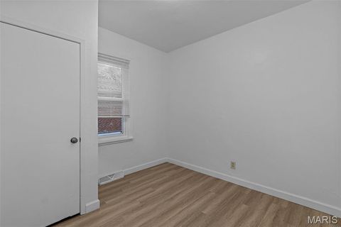 Tiny photo for 725 Cornell Avenue, Webster Groves, MO 63119 (MLS # 26012590)