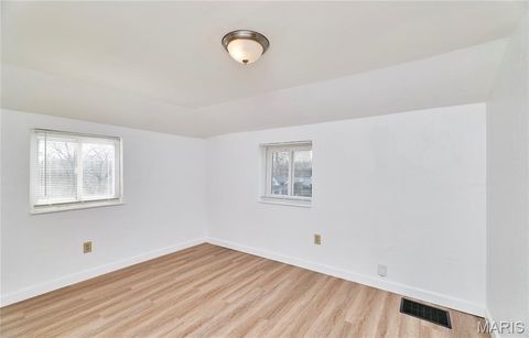 Tiny photo for 725 Cornell Avenue, Webster Groves, MO 63119 (MLS # 26012590)