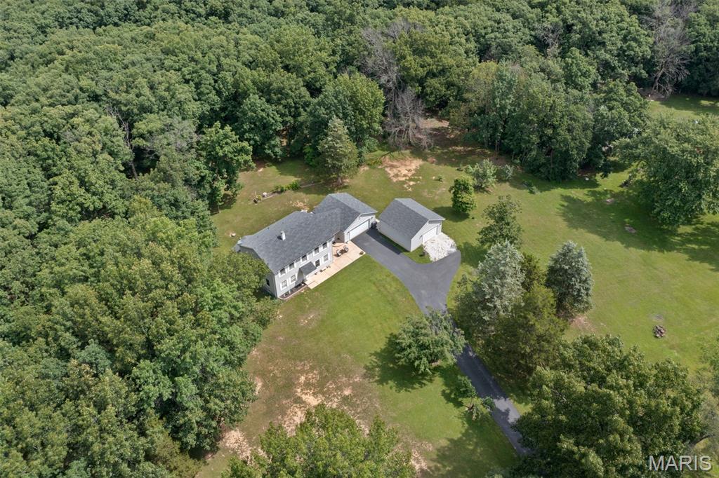 6235 Meadowlark Lane