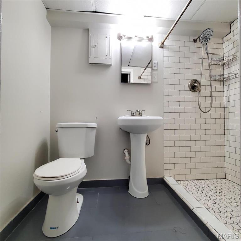 Lebreques Add - Residential Lease