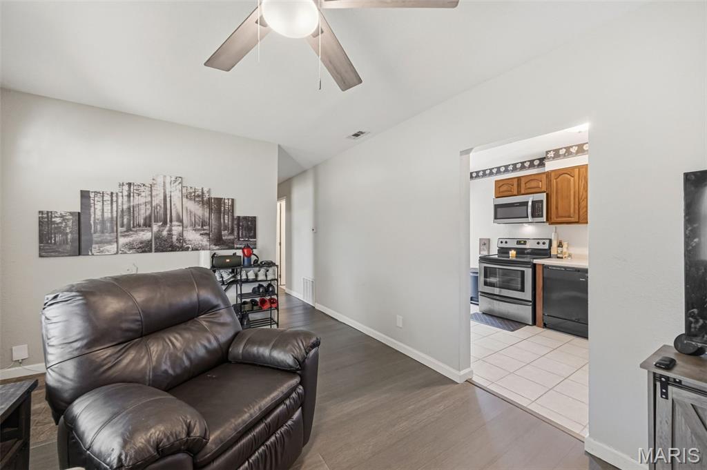 Oakwood Terrace 04 - Residential