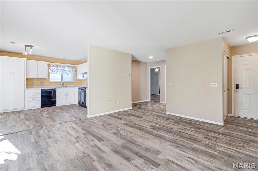 Villas At Crown Colony Condos Ph1 Bldg 15 - Residential