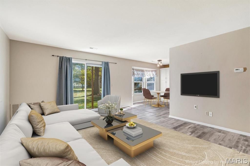 Photo of 420 Cambridge Place #2, St Peters, MO 63376 (MLS # 26013826)