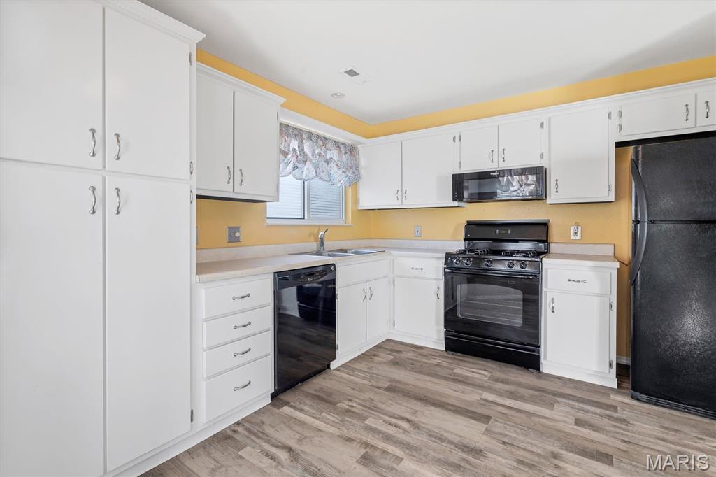 Villas At Crown Colony Condos Ph1 Bldg 15 - Residential