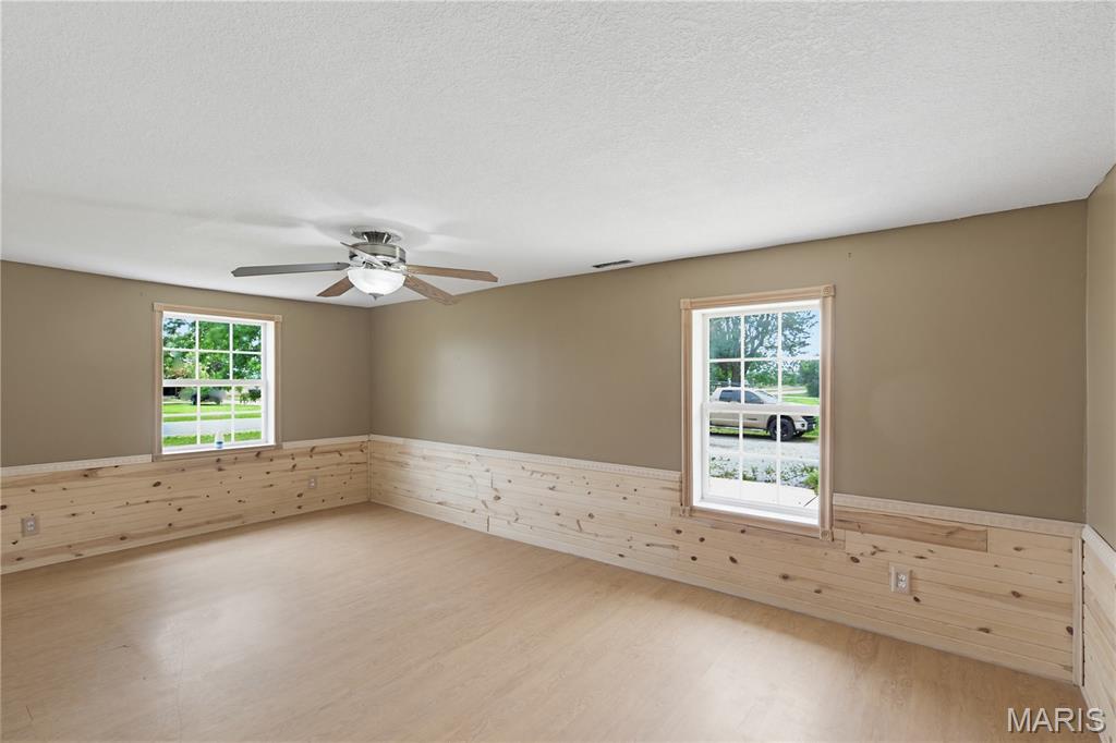 Willow Oaks - Residential